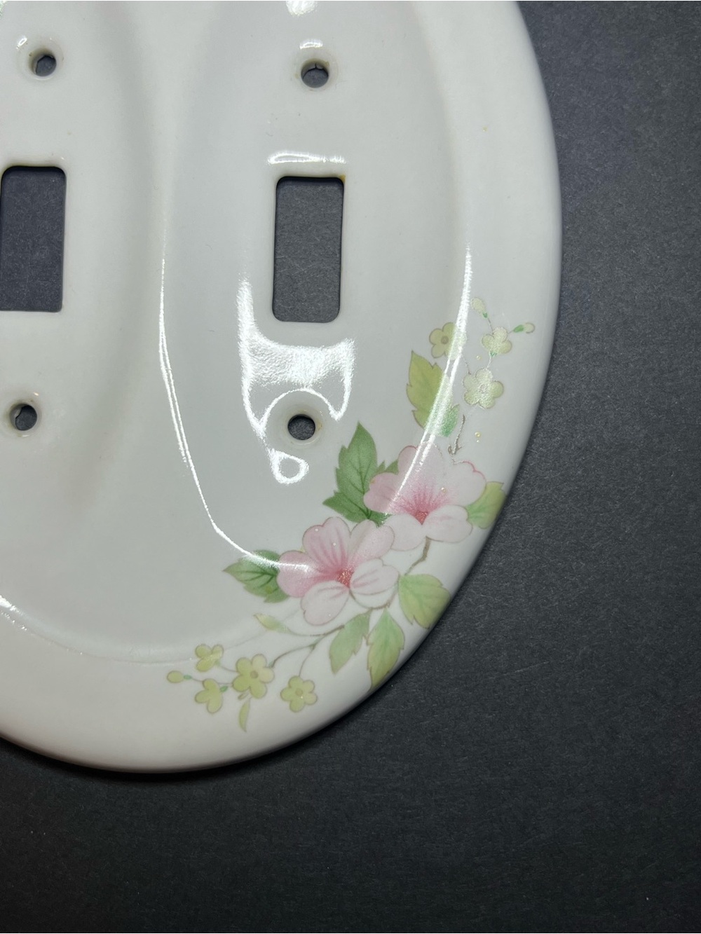 VTG Cottagecore Set of Oval Porcelain Floral Single & Double Switch Plate Covers - Picture 3 of 7